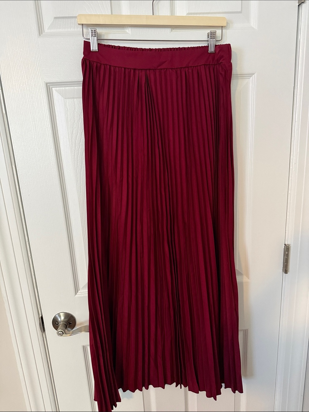 SHEIN Pleated Maxi Skirt in Burgundy